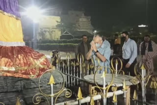 Lt Gen CP Mohanty visits Puri temple before taking over as new VCOAS