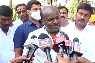 HD Kumaraswamy