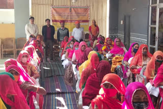 skill development program, skill development program concludes, development program concludes in Barmer, एक्सपोर्ट प्रमोशन काउंसिल फार हैंडी क्राफ्ट, स्किल डेवलपमेंट कार्यक्रम