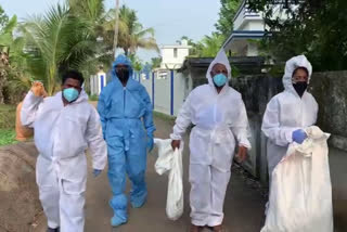 Bird flu: Killing has started in Kainakari  Bird flu  Killing has started in Kainakari  പക്ഷിപ്പനി: കൈനകരിയിൽ കൊന്നൊടുക്കൽ ആരംഭിച്ചു  പക്ഷിപ്പനി  പക്ഷിപ്പനി: കൈനകരിയിൽ പക്ഷികളെ കൊന്നൊടുക്കൽ ആരംഭിച്ചു  പക്ഷികളെ കൊന്നൊടുക്കൽ ആരംഭിച്ചു