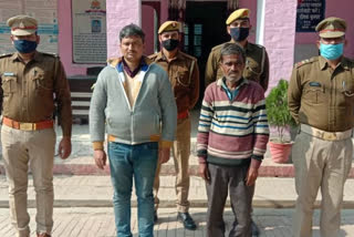 पुलिस ने दो गो तस्करों को किया गिरफ्तार