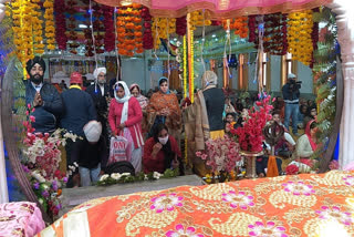 गुरु गोविंद सिंह के प्रकाश पर्व पर गुरुद्वारों में हुए कार्यक्रम.