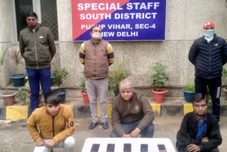 South Delhi special staff team arrested 3 accused in robbery case