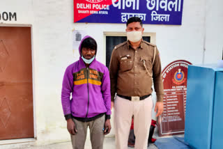 Two thieves arrested with stolen goods  in Delhi