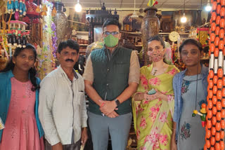 Mysore royal Couple to sell chennapattana wooden children's toys online