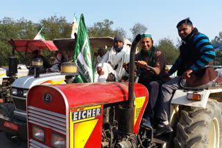 Farmers taking training for tractor parade at Chilla Border