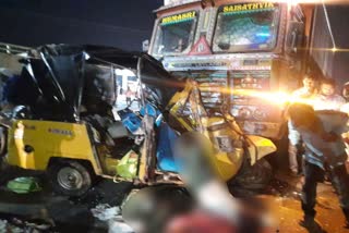 A brutal road accident occured in nalgonda district
