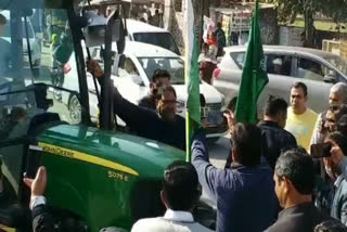 INLD leader Abhay Chautala arrives in Rewari with tractor yatra