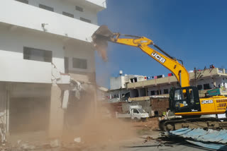 miscreant Shahwal Khan house has been demolished