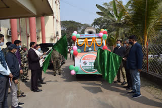 dc flagged off voter awareness chariot in bokaro