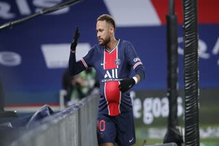 Neymar scores in 100th appearance for PSG to help club beat Montpellier 4-0