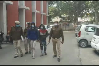 Two accused of robbery gang arrested in Delhi