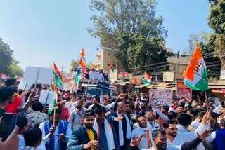 Congress protests in Bhopal against agricultural law