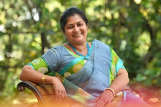 Minister Shashikala Jolle desides to adopt 3 schools and develop