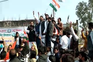 The huge tractor rally came out in Jabalpur