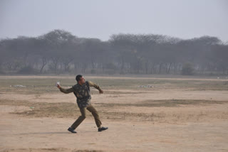 R-Day: Special anti-riot equipment handling training for police