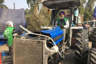 truck engine tractor singhu border