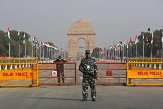 security tightened in delhi ahead of  republic day and tractor rally