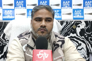 aap-leader-said-govt-should-realise-farmers-pain-and-find-solutions-in-delhi