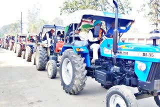 Tractor march in support of farmers movement in Bihar