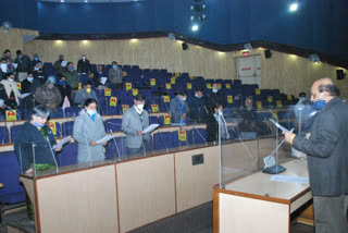 Additional Commissioner administered oath to employees in Eastern Corporation