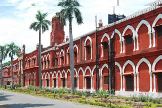 Aligarh Muslim University to bury time capsule today