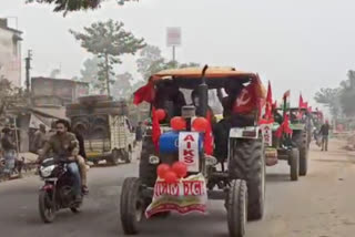 সাধারণতন্ত্র দিবসে বারাসতে কৃষকদের ট্রাক্টর মিছিল