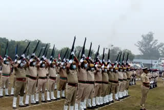 republic day celebrated at south dinajpur, red alert in border areas