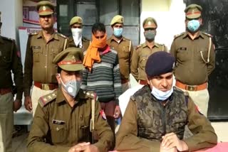 अंतरजनपदीय ट्रैक्टर चोर को पुलिस ने पकड़ा.