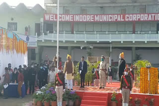 republic-day-celebrated-with-pomp-in-indore