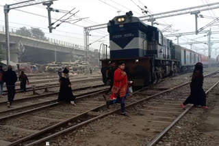 railway track in Darbhanga