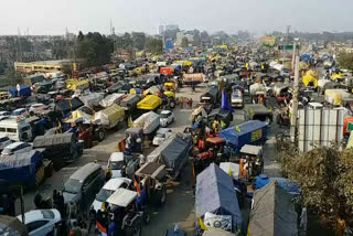 singhu border lakhs of tractor