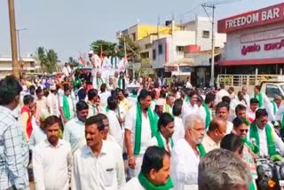 farmers-tractor-rally-in-bagalkot-district