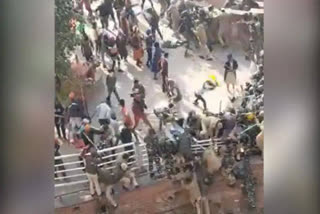 Farm union calls meeting to discuss violence during tractor parade in Delhi