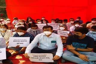 Junior Doctor protest Azad Maidan