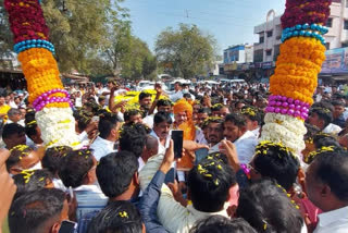 आरोपातून सावरत धनंजय मुंडेंची कामाला सुरुवात