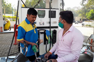 petrol is priced at Rs 94.00 and diesel at Rs 83.20 per liter, In Jalgaon