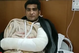 Sandeep injured policeman