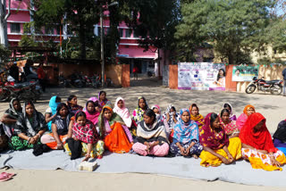 cleaners staged a sit-in outside nigam office Hazaribagh