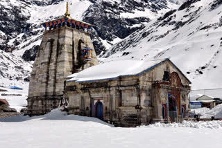 Kedarnath covered in white blanket of snow