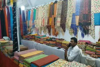 story-on-conditions-of-handloom-weavers