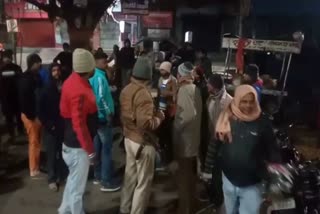 Chas municipal cleaners attacked on Pani puri shopkeeper