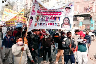 sultanpuri cleaners protest