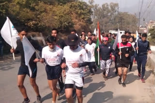 International Para Athlete Virendra Singh completes 90 km long awareness race in sirmaur