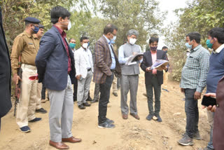 Team of three officers inspected MNREGA schemes in jamtara