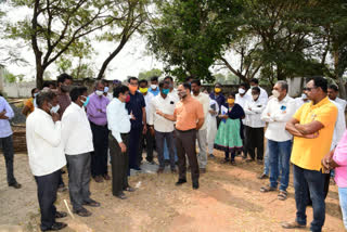 karimnagar collecter suddud vist school in ganneruvaram