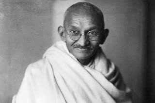 Mahatma Gandhi 73rd Death Anniversary  രാഷ്ട്രപിതാവിന്‍റെ ഓര്‍മകള്‍ക്ക് 73 വയസ്  Gandhi 73rd Death Anniversary  Gandhi 73rd Death Anniversary specia  ഗാന്ധി രക്തസാക്ഷി ദിനം  മഹാത്മാഗാന്ധി വാര്‍ത്തകള്‍