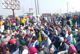 karnal toll plaza farmers protest