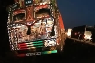 कानपुर जिले में ट्रक की टक्कर से छात्र की मौत