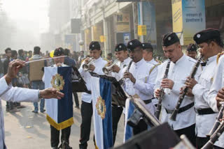 patriotic songs will be played by kolkata police band at victoria in every saturday and sunday